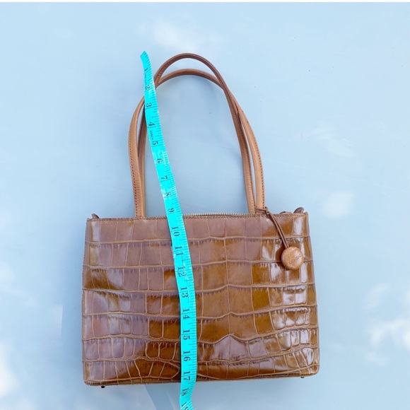 Monsac Brown Shoulder Bag - Picture 6 of 9